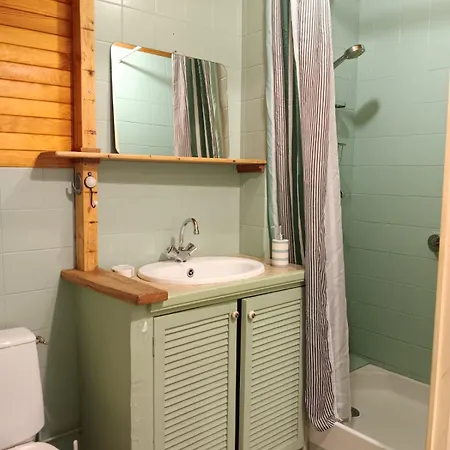 Holiday home Batisse L'entrela *