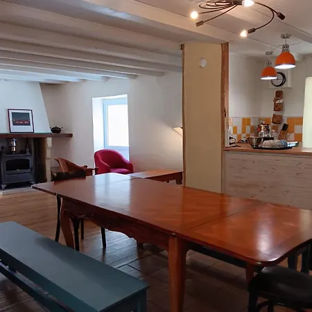 Batisse L'entrela Holiday home *